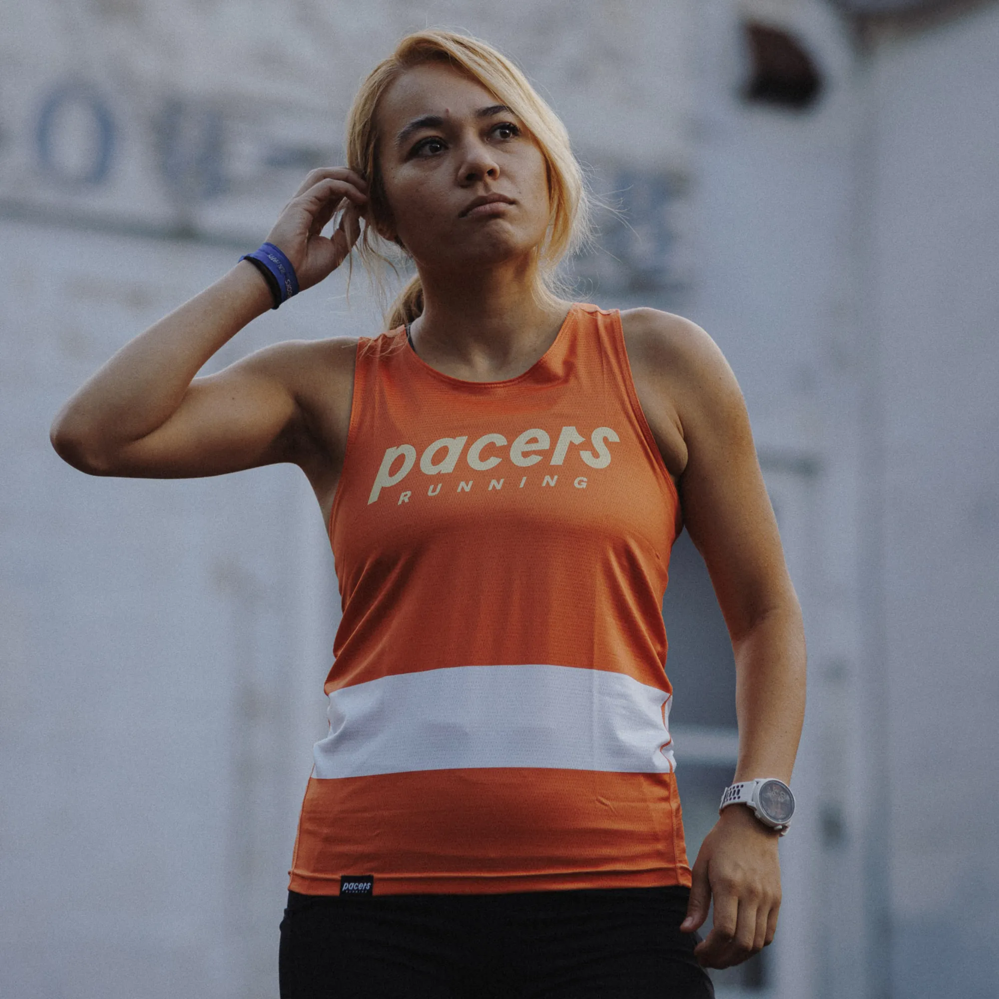 2:02 Women's Sunset Singlet