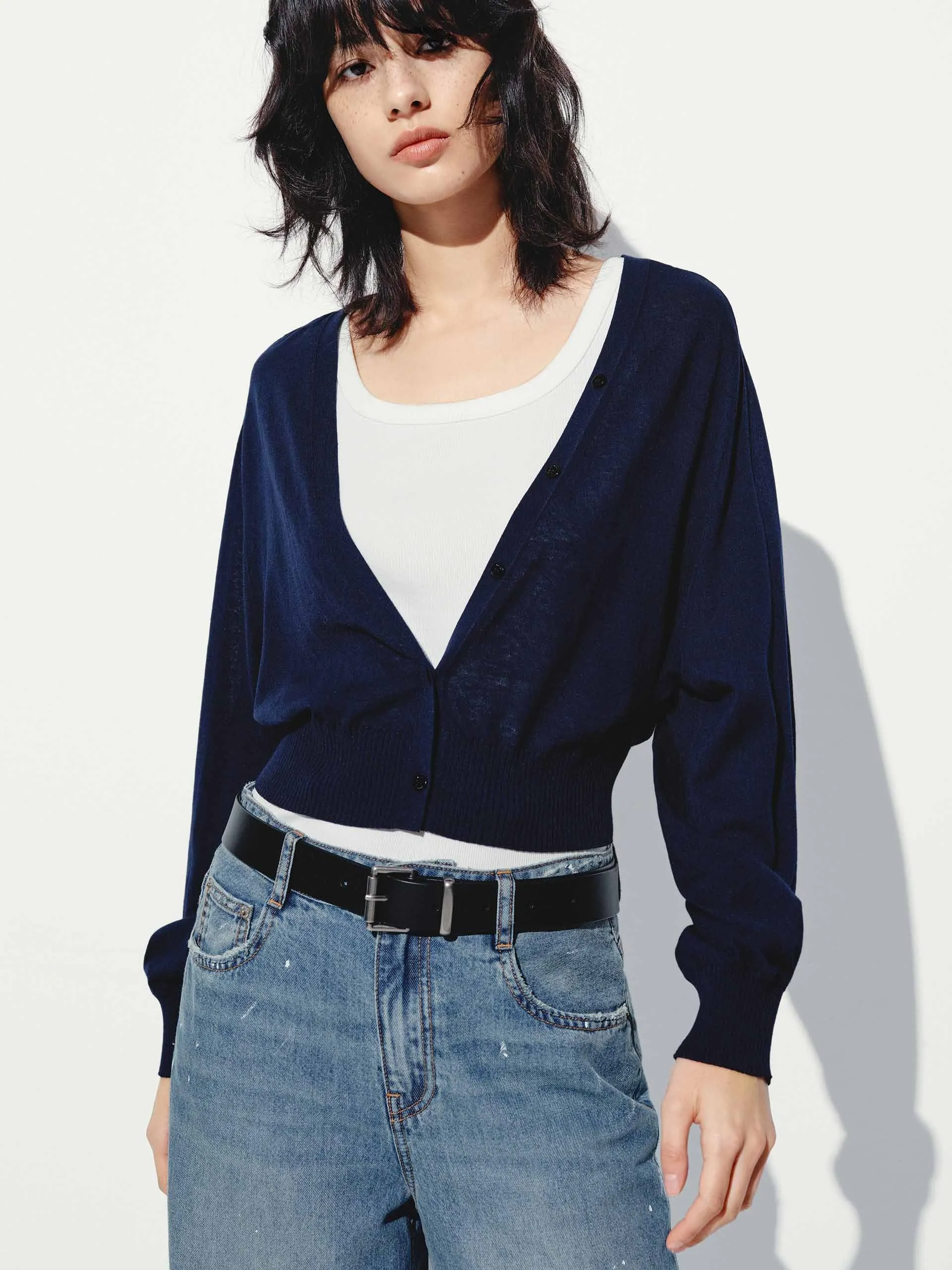 Cropped V-neck Knit Cardigan
