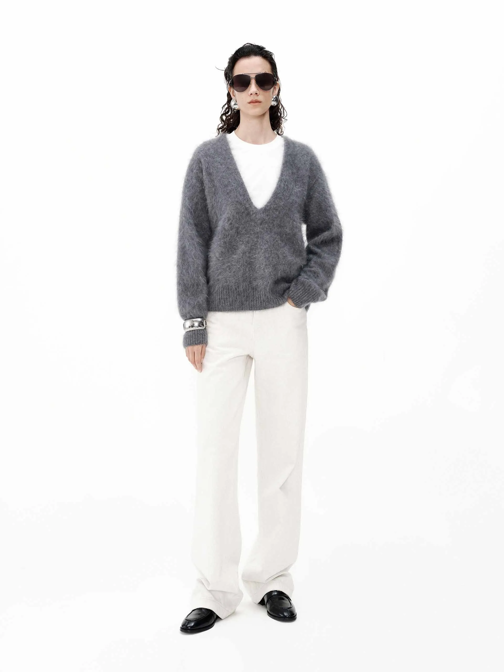 Deep V-neck Cashmere Sweater