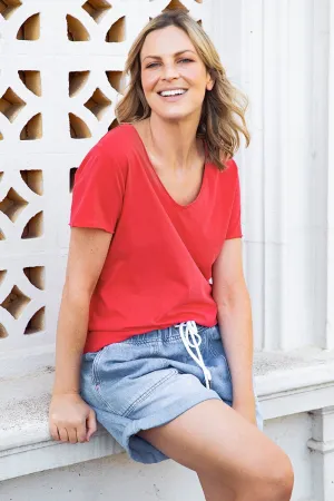 Elm Fundamental Vee Tee Bittersweet Red