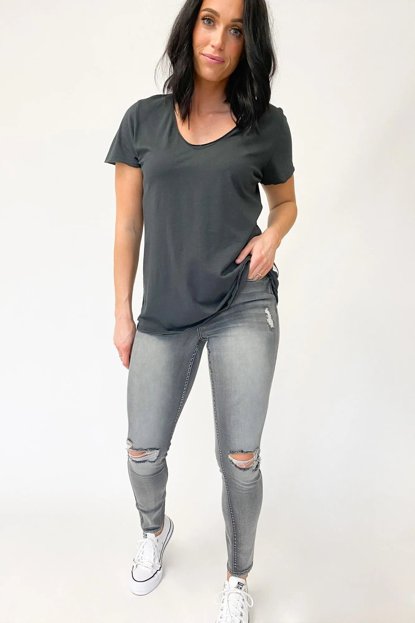 Elm Fundamental Vee Tee Washed Black