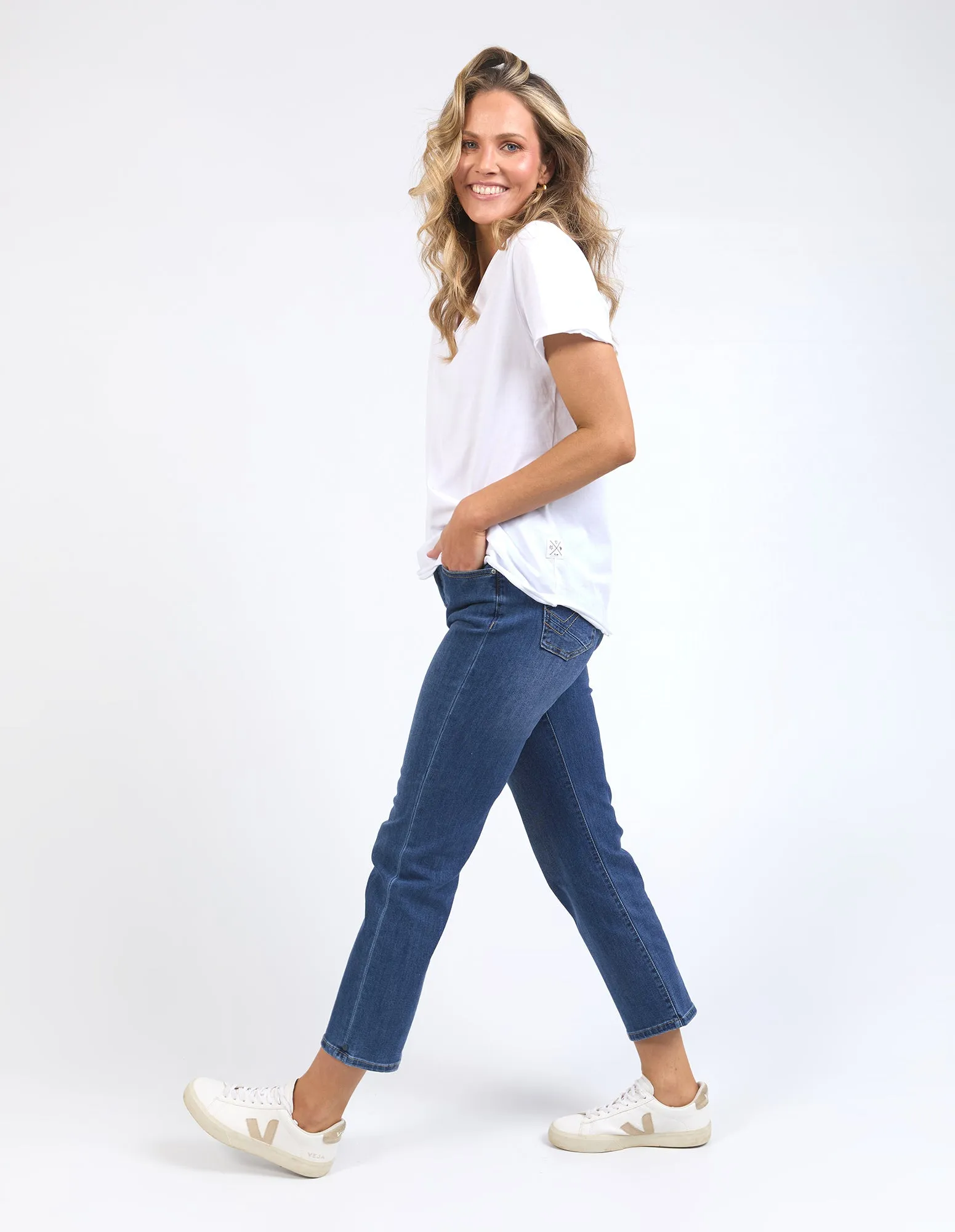 Elm Pima Vee Tee White