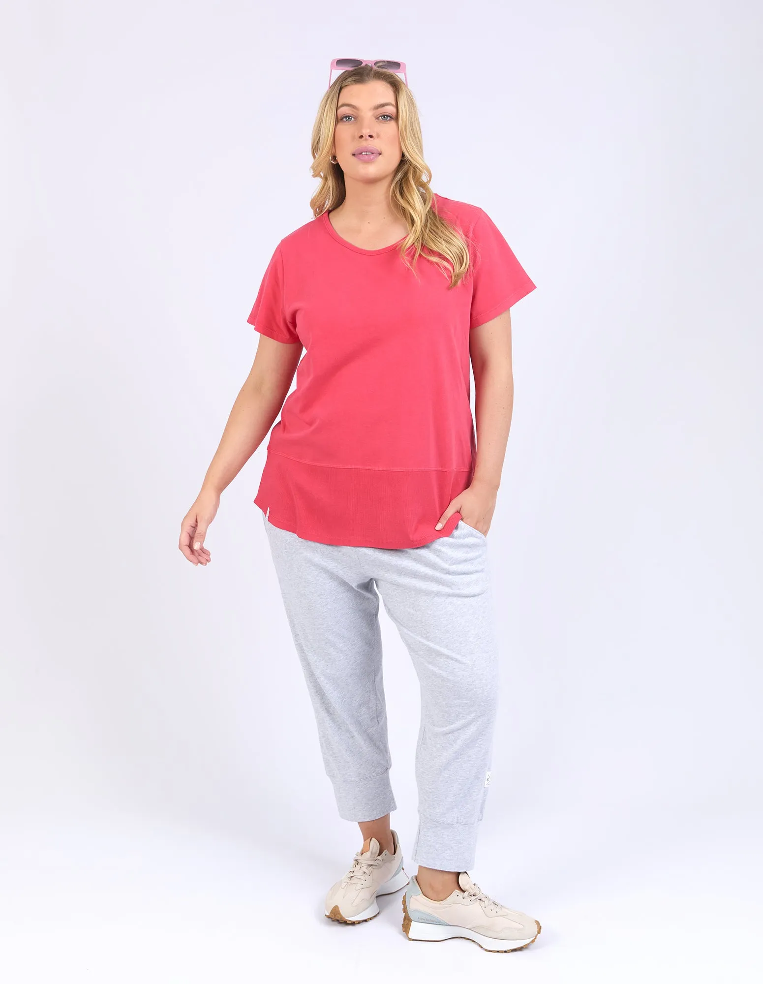 Elm Rib S/S Tee Bittersweet Red