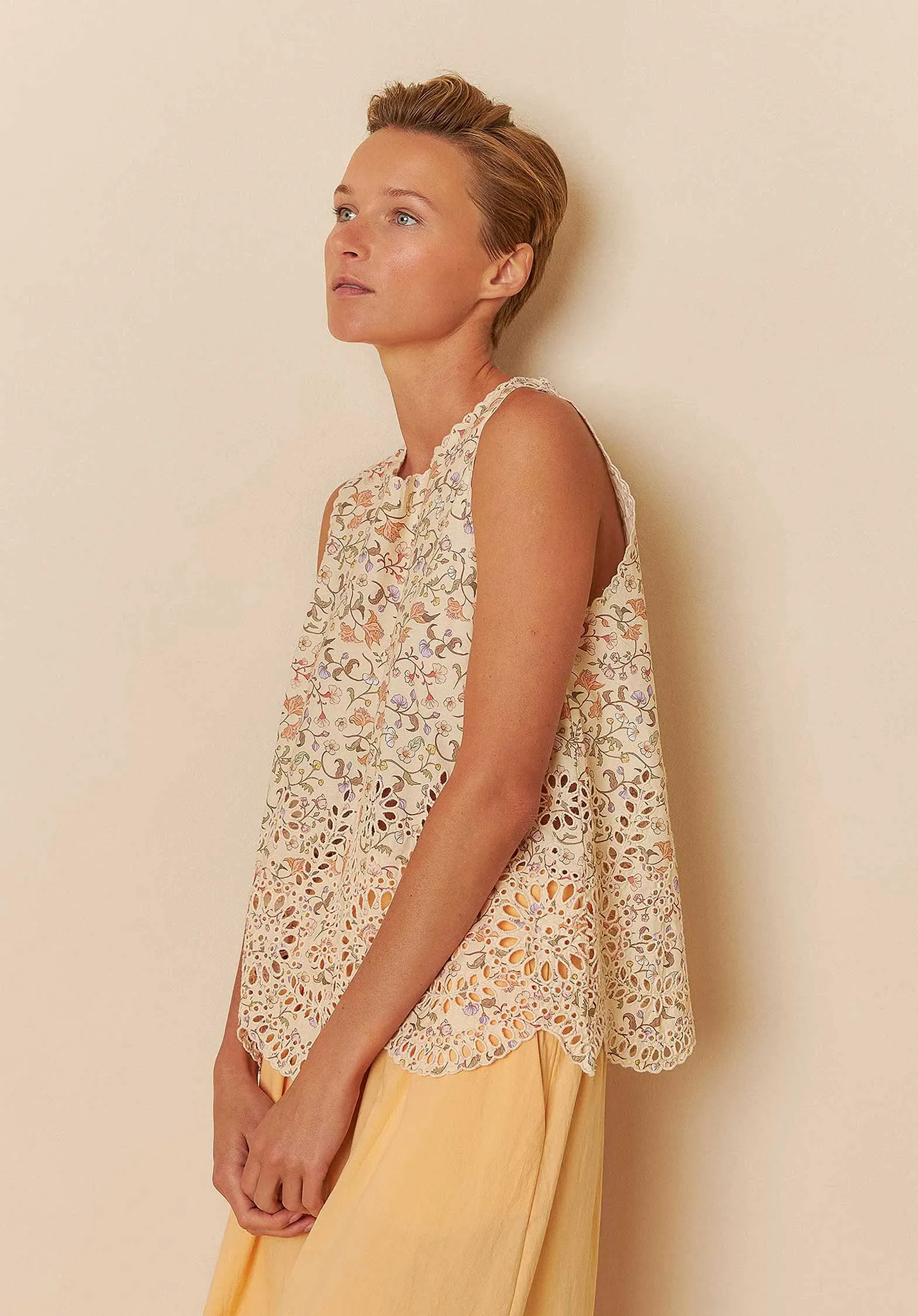 Embroidered Poplin T Mc196 Crudo