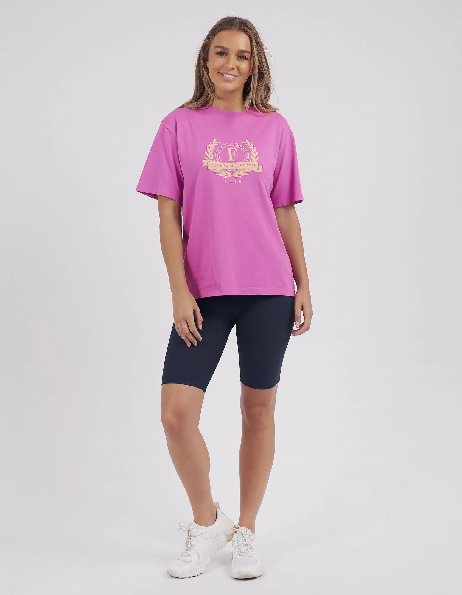 Foxwood Squad Tee Fuschia