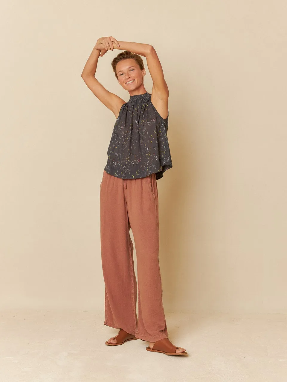 Halter Collar Top Ad151 Carbon