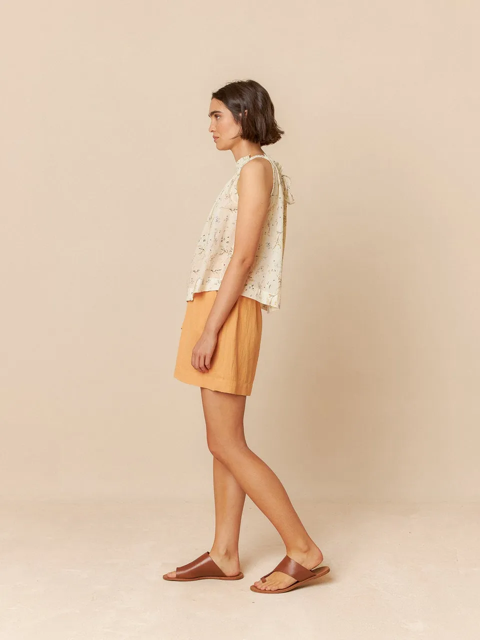 Halter Collar Top Ad151 Vainilla