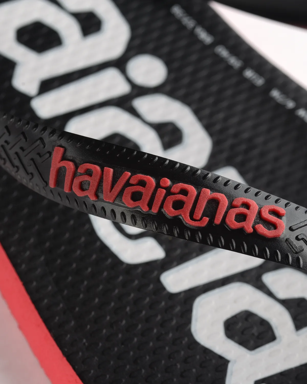 Havaianas Shoes Logomania 2 Flip Flops in Ruby Red