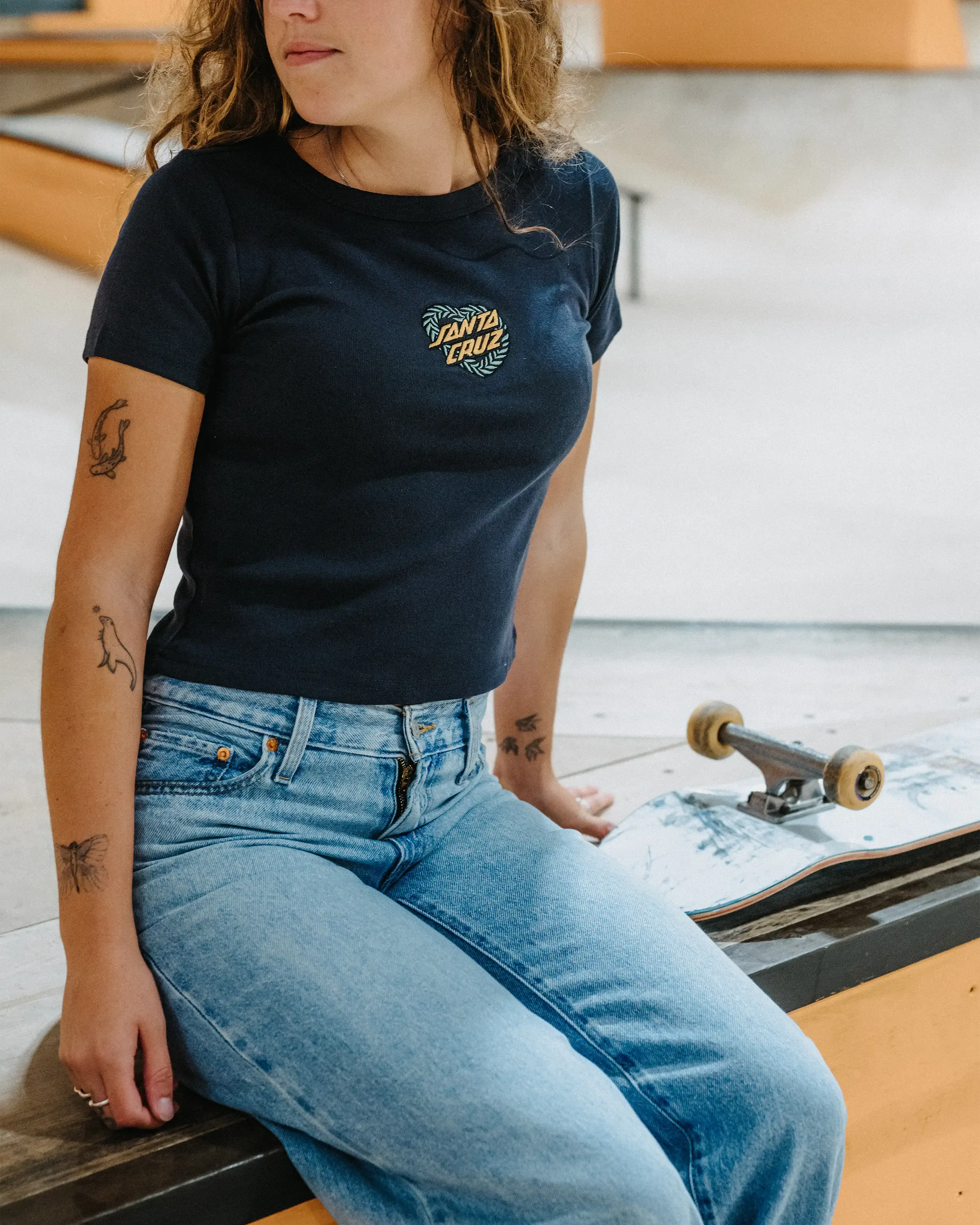 Heart Wreath Mini Front T-Shirt in Black Wash