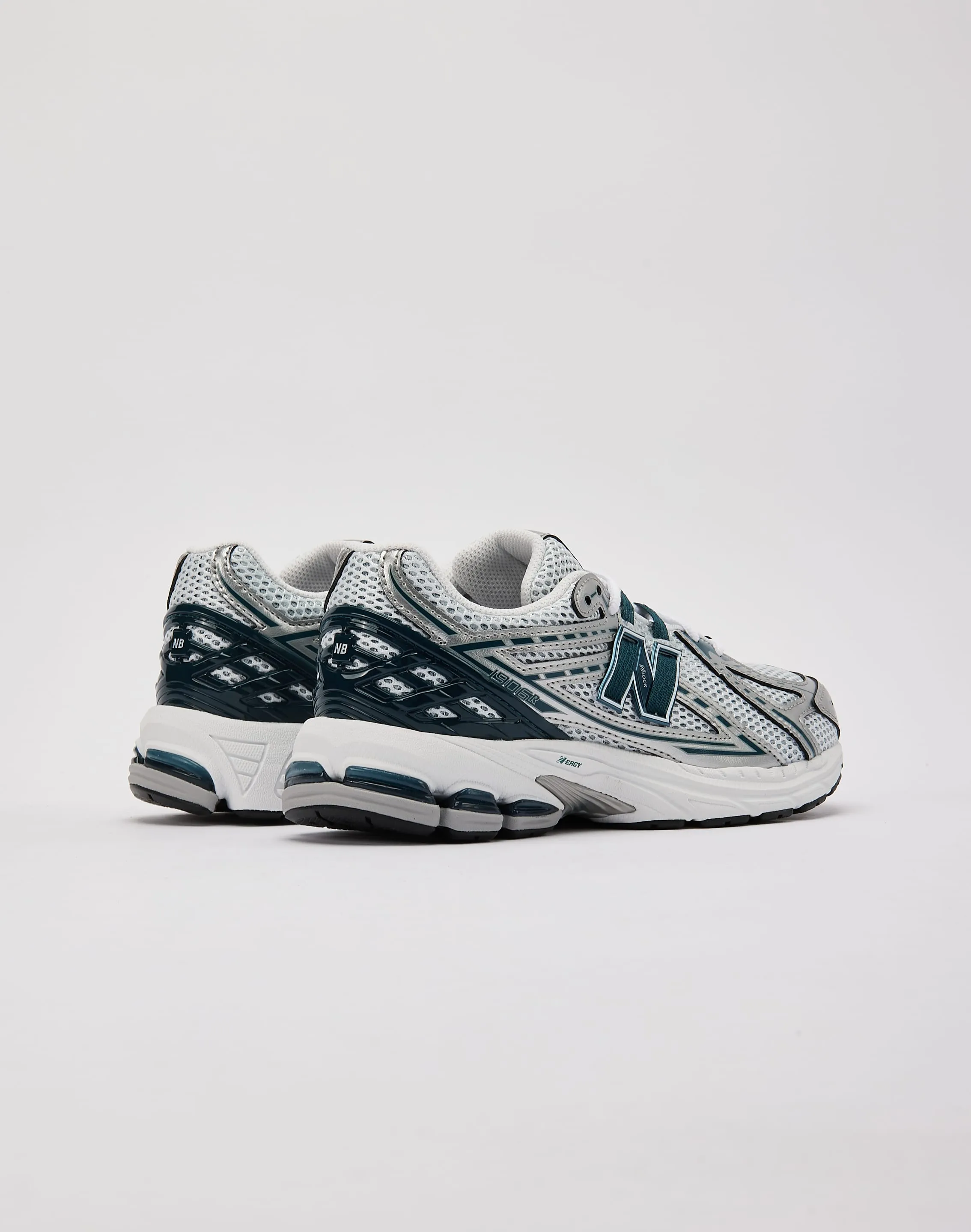 New Balance 1906R Grade-School