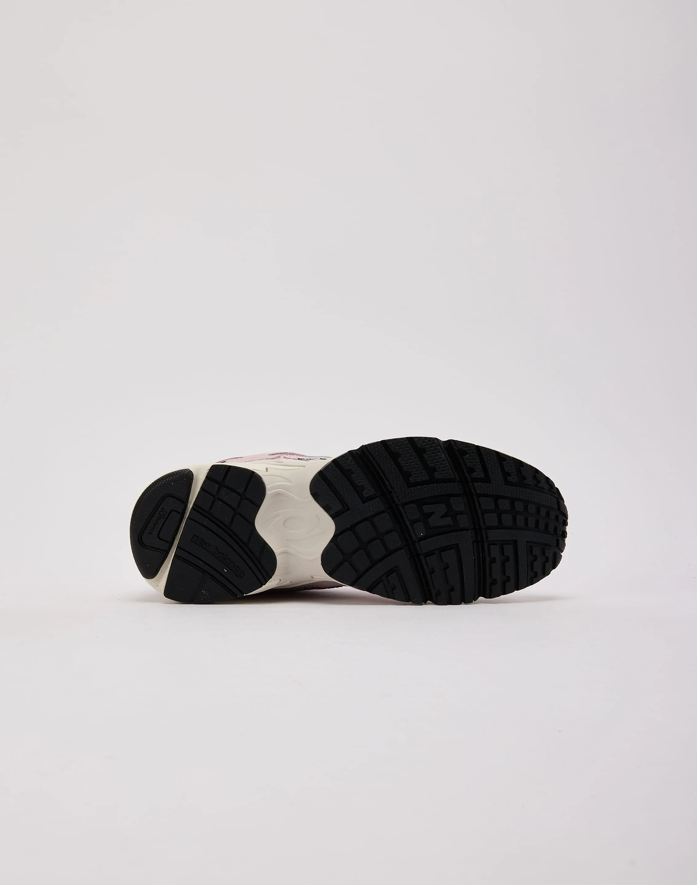 New Balance 725v1 Grade-School