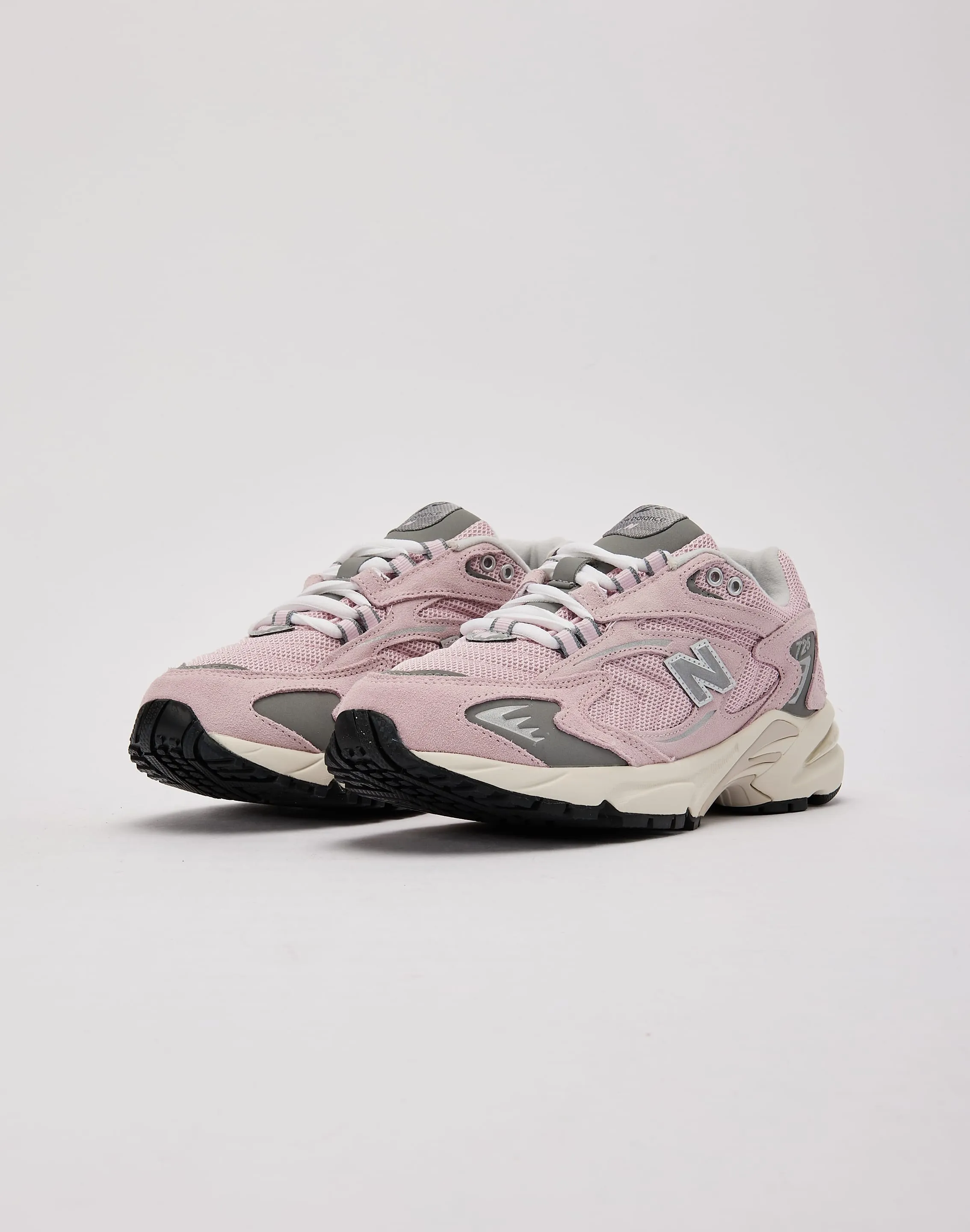 New Balance 725v1 Grade-School