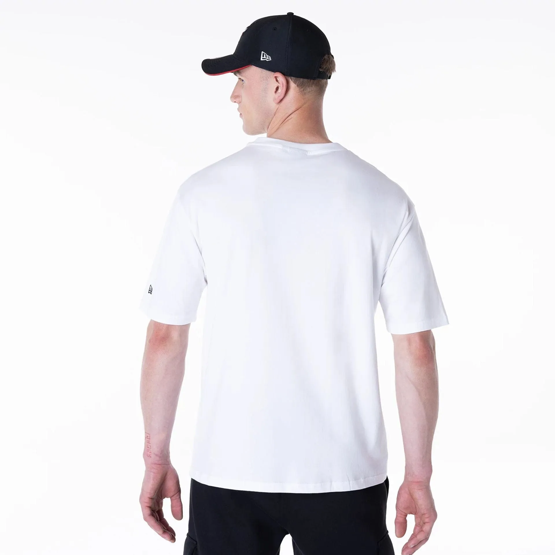 New Era T-Shirts And Tank Tops Chicago Bulls NBA Graphic White Oversized T-Shirt