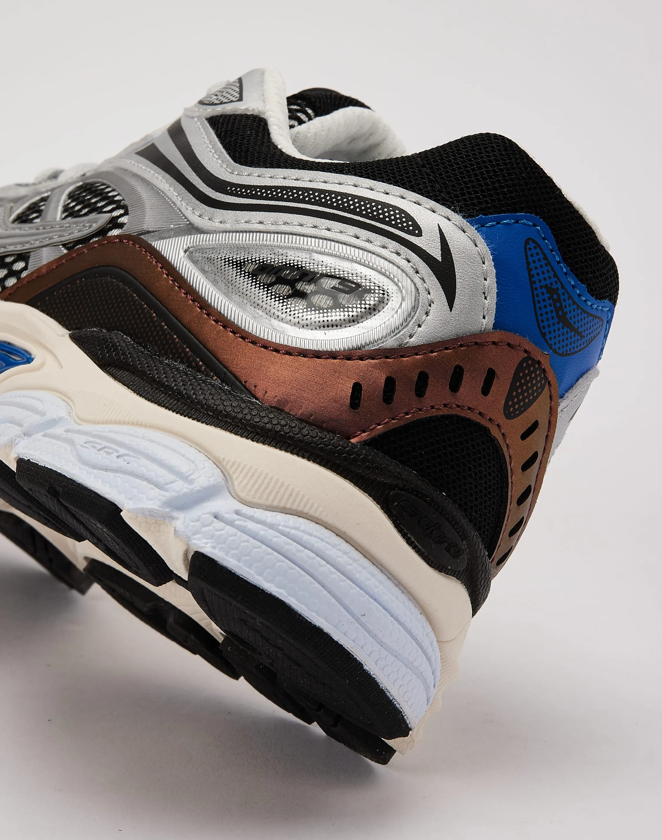 Saucony Omni 9 Grade-School