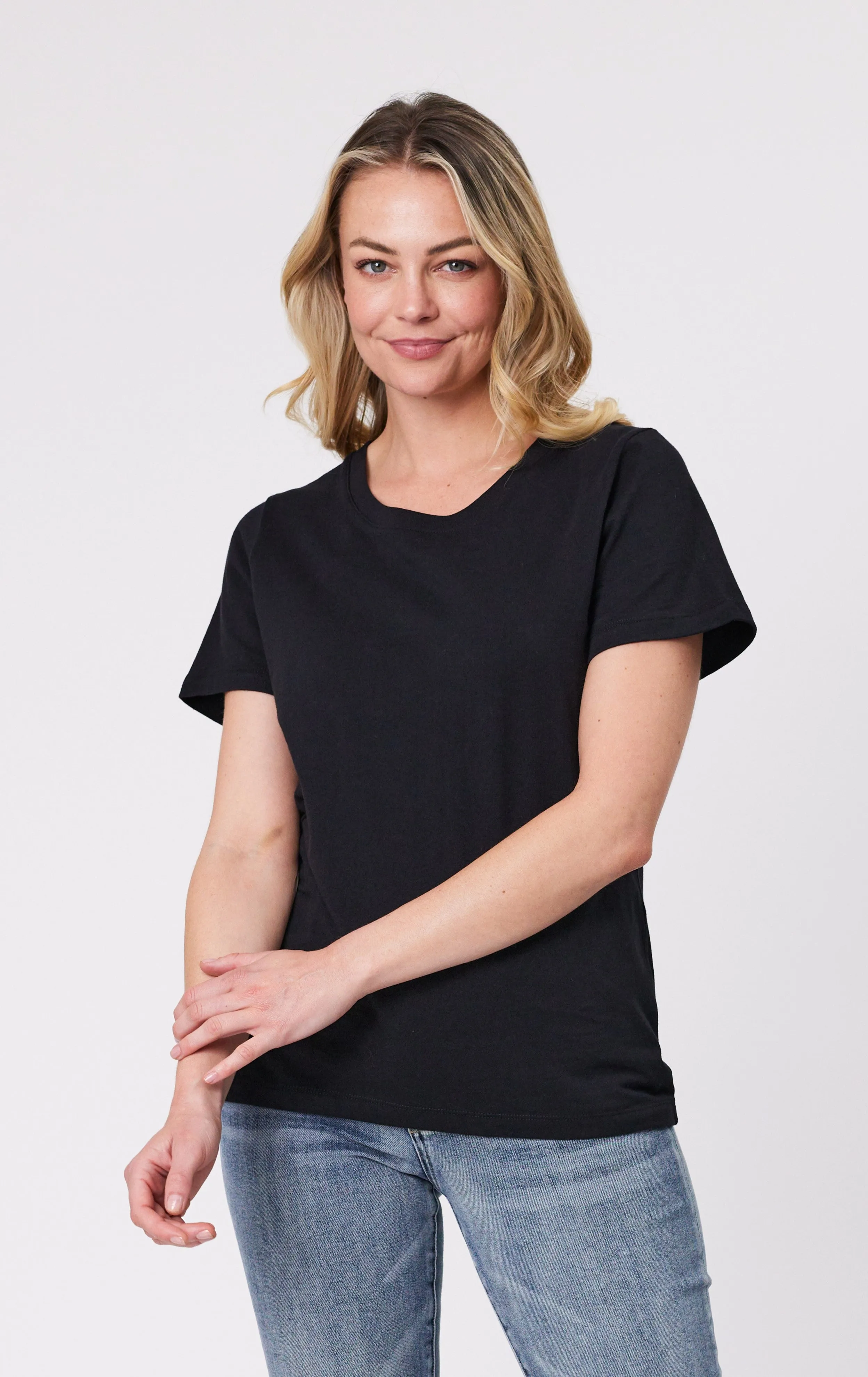 Shine On Essentials Tee Black