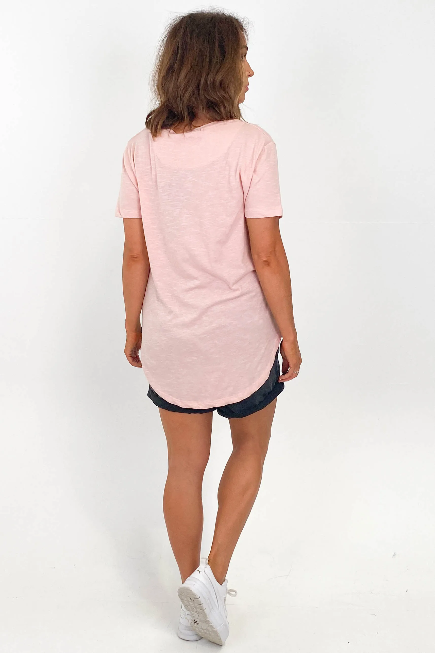 Silent Theory Marvelous Tee Pink