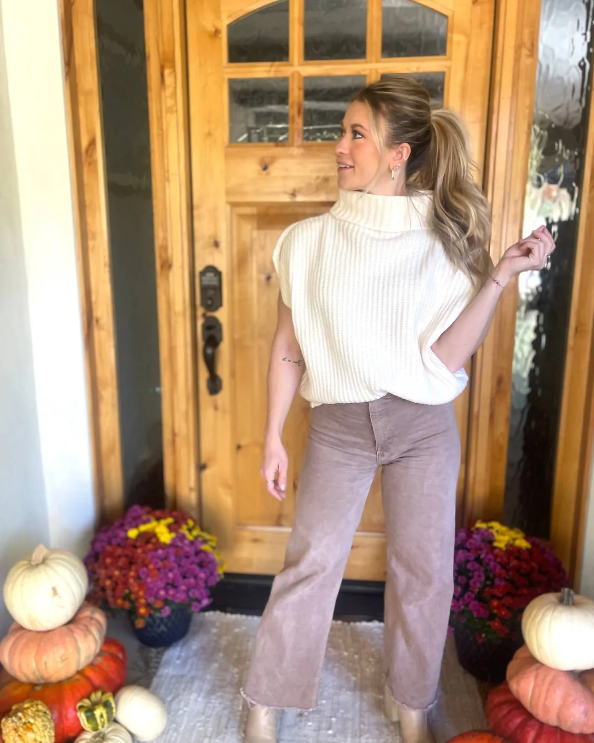 Sofia Sweater Vest In Cream