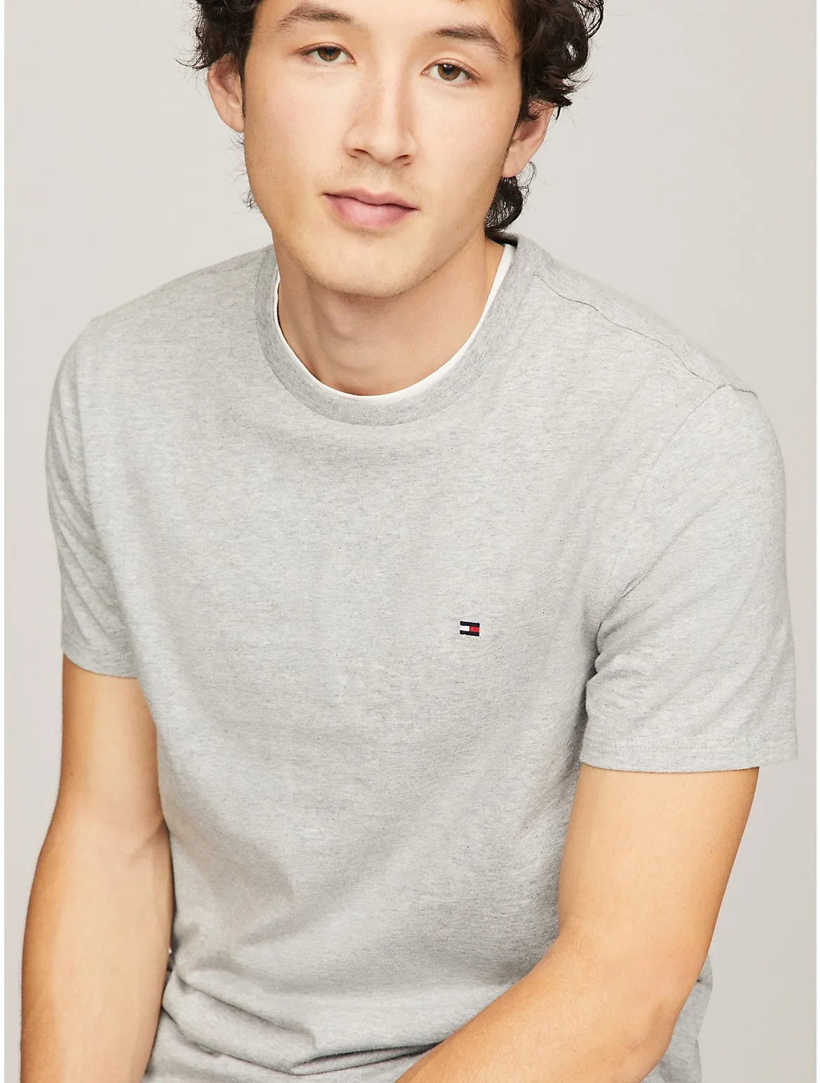 Tommy Hilfiger Men's Essential Solid T-Shirt