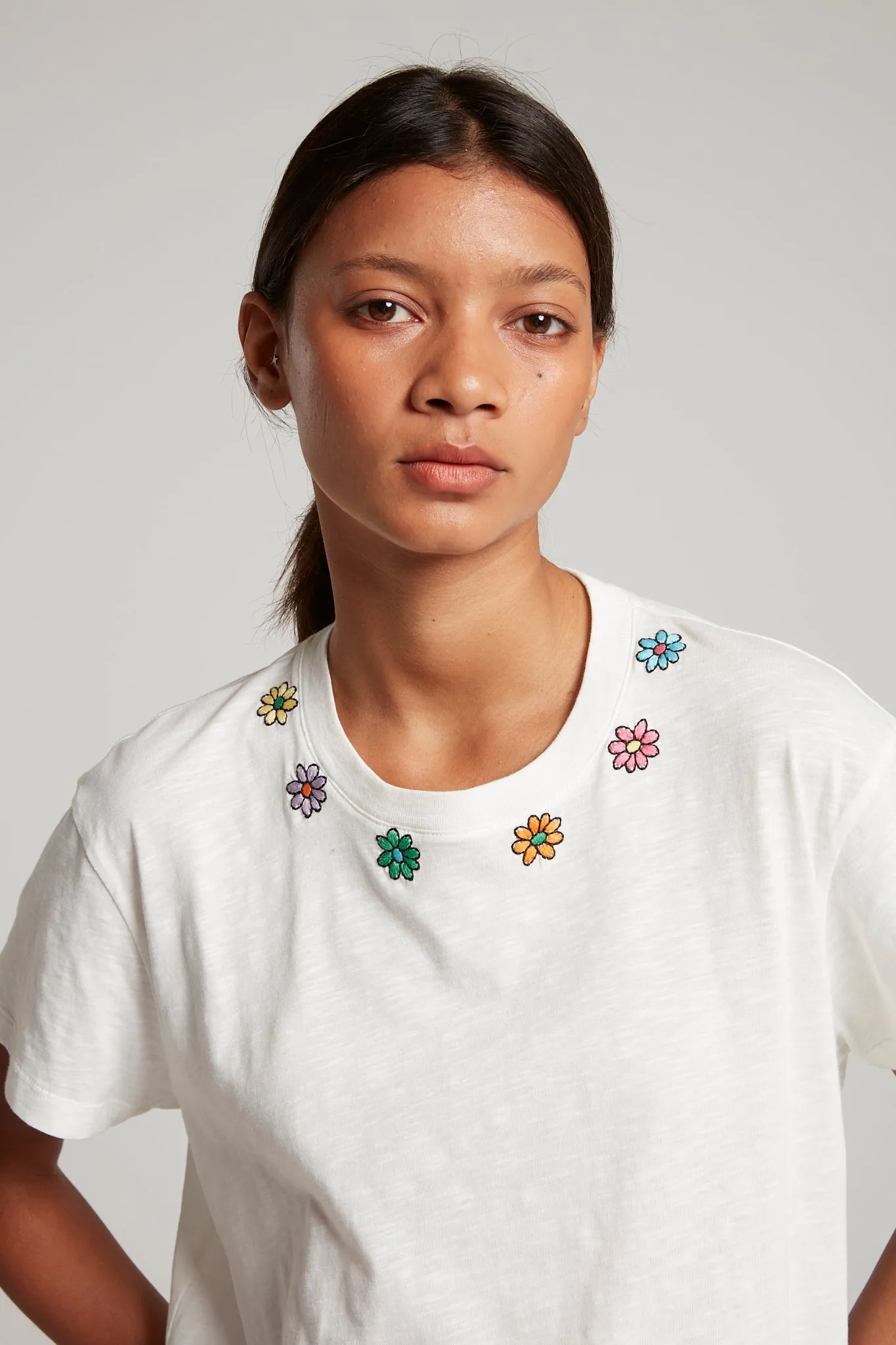 Tshirt Flower Neck Tee004a White