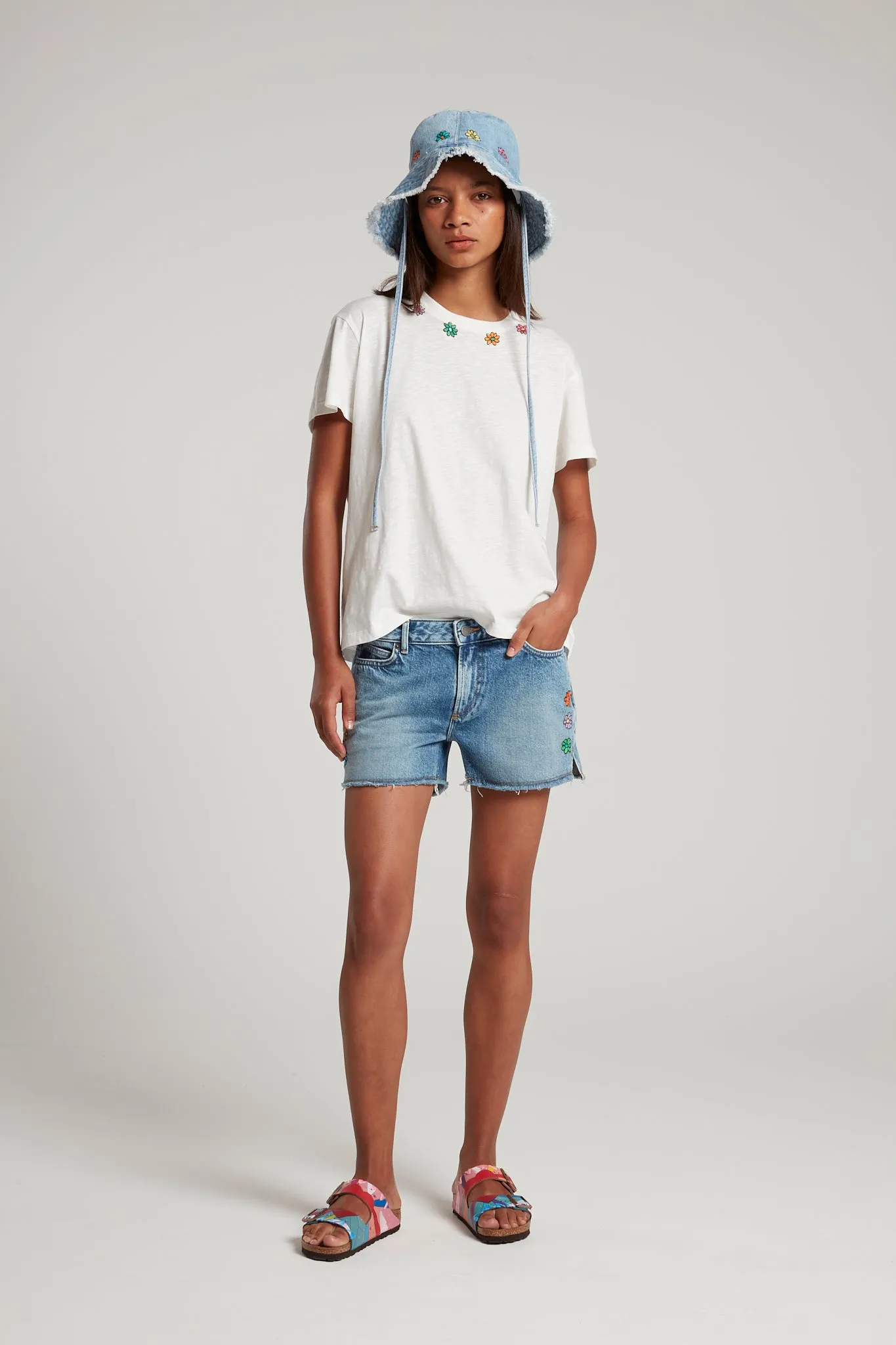 Tshirt Flower Neck Tee004a White