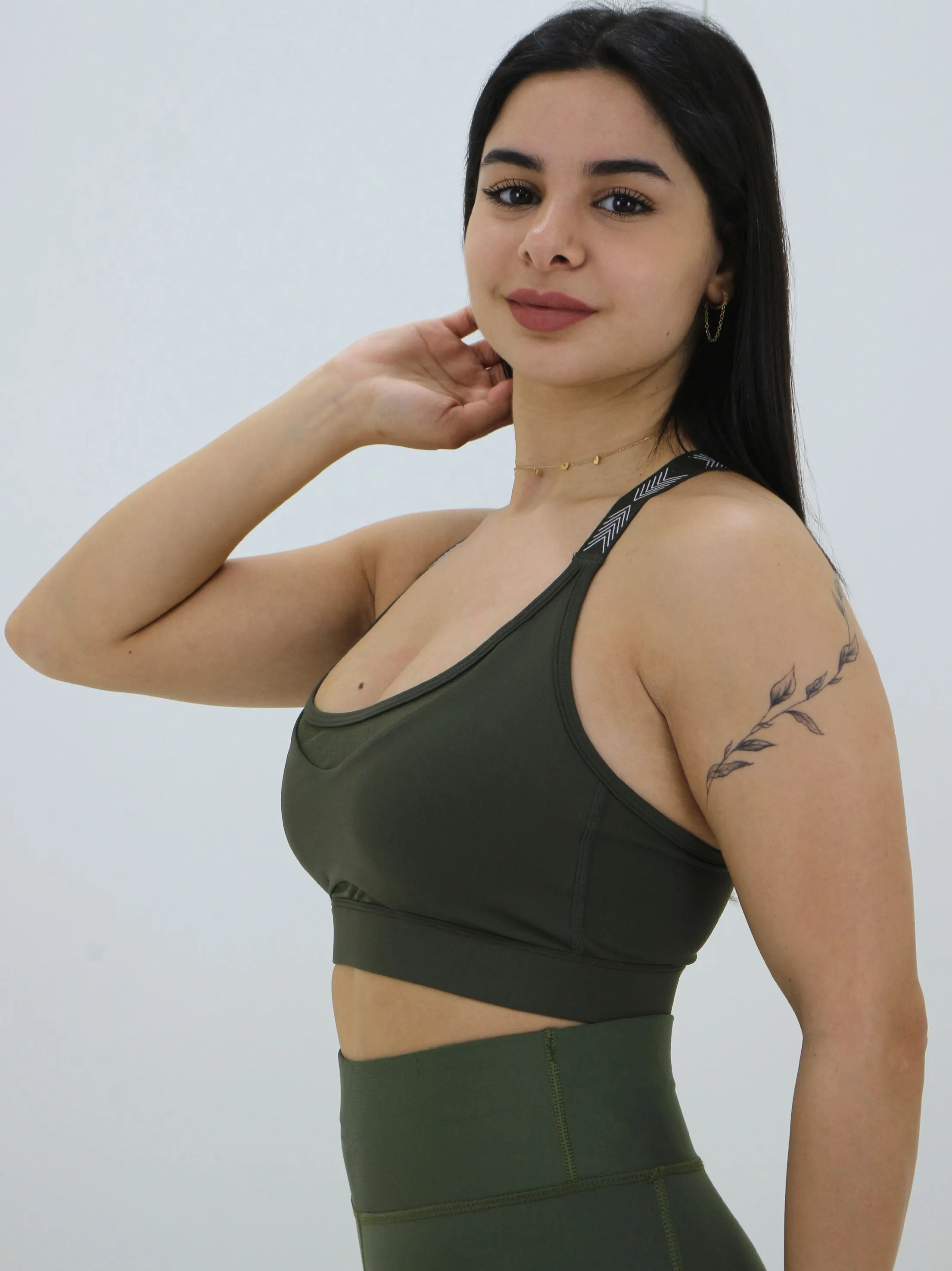 Women's Criss-Cross Mesh Sports Bra,Olive