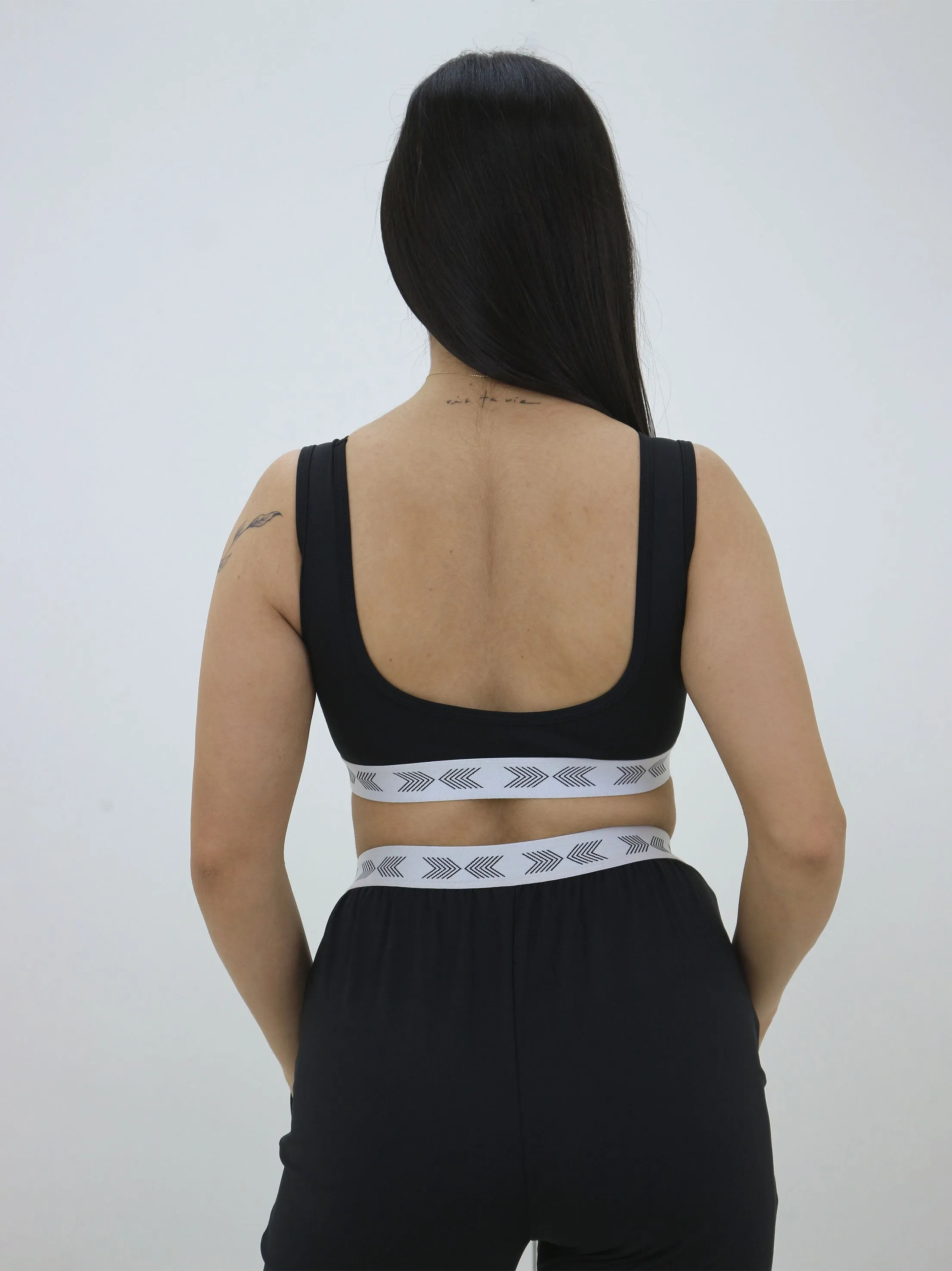 Women's Elastic Waistband Sports Bra,Black