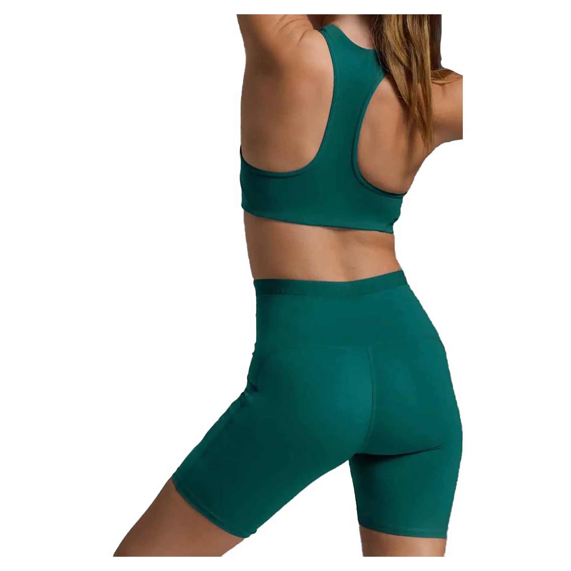 Women's Form Racerback Medium Impact Sports Bra