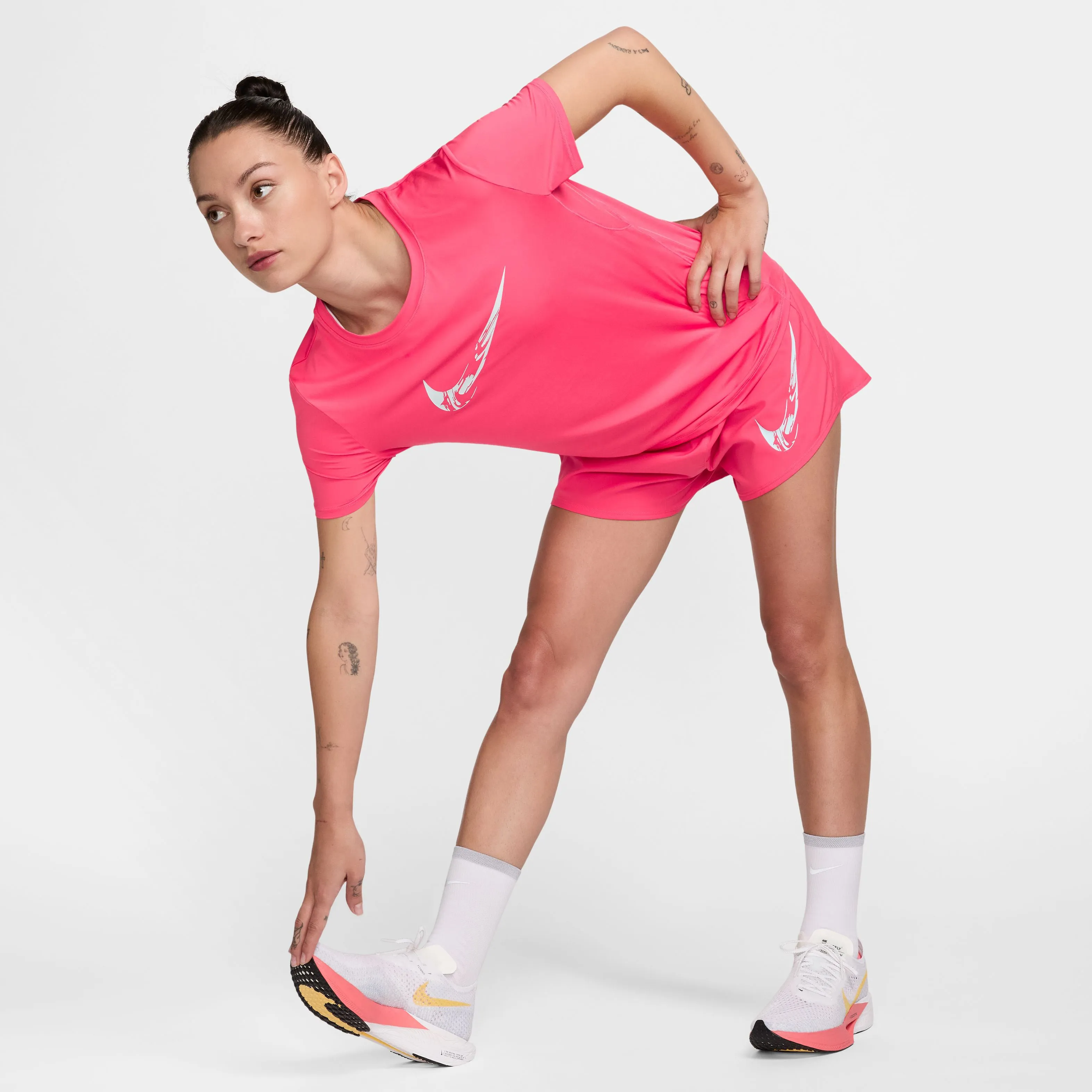 Women's One Dri-FIT Short-Sleeve Graphic Running Top