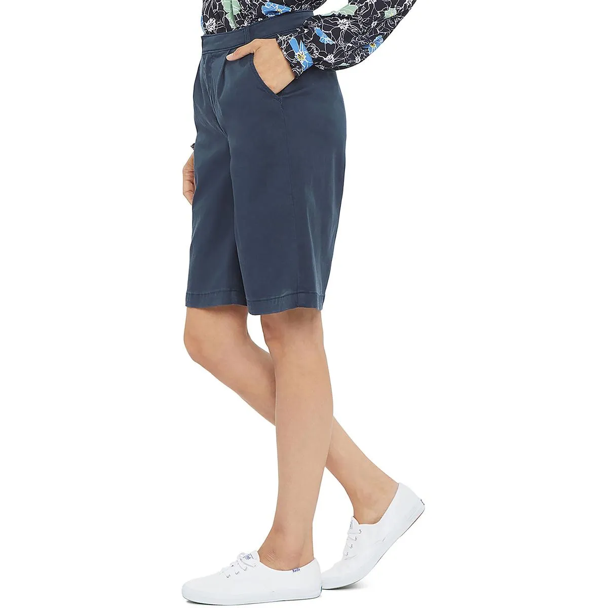 Womens Relaxed Short Bermuda Shorts