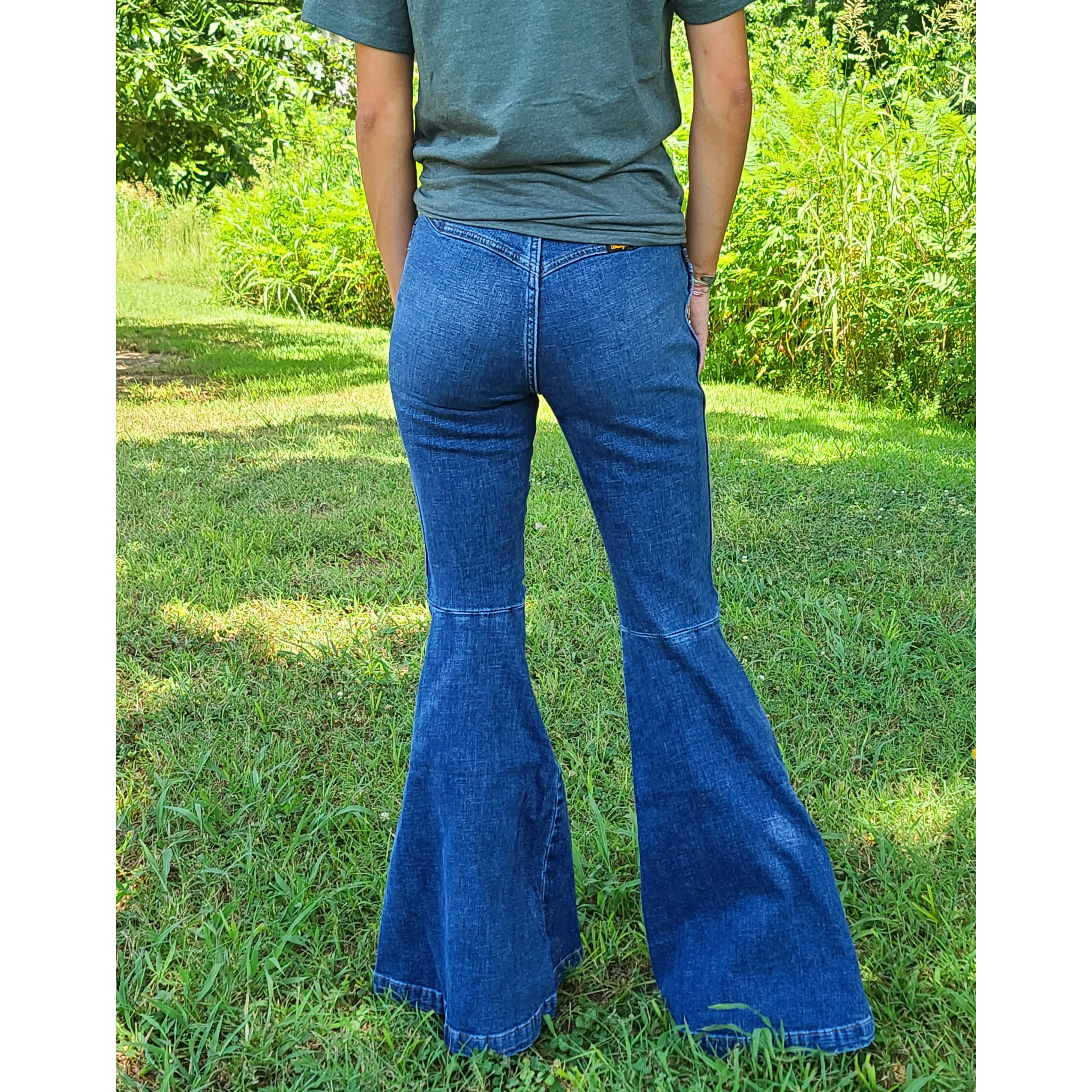Wrangler Retro Bells